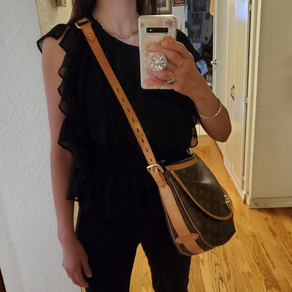 Louis Vuitton Tulum GM